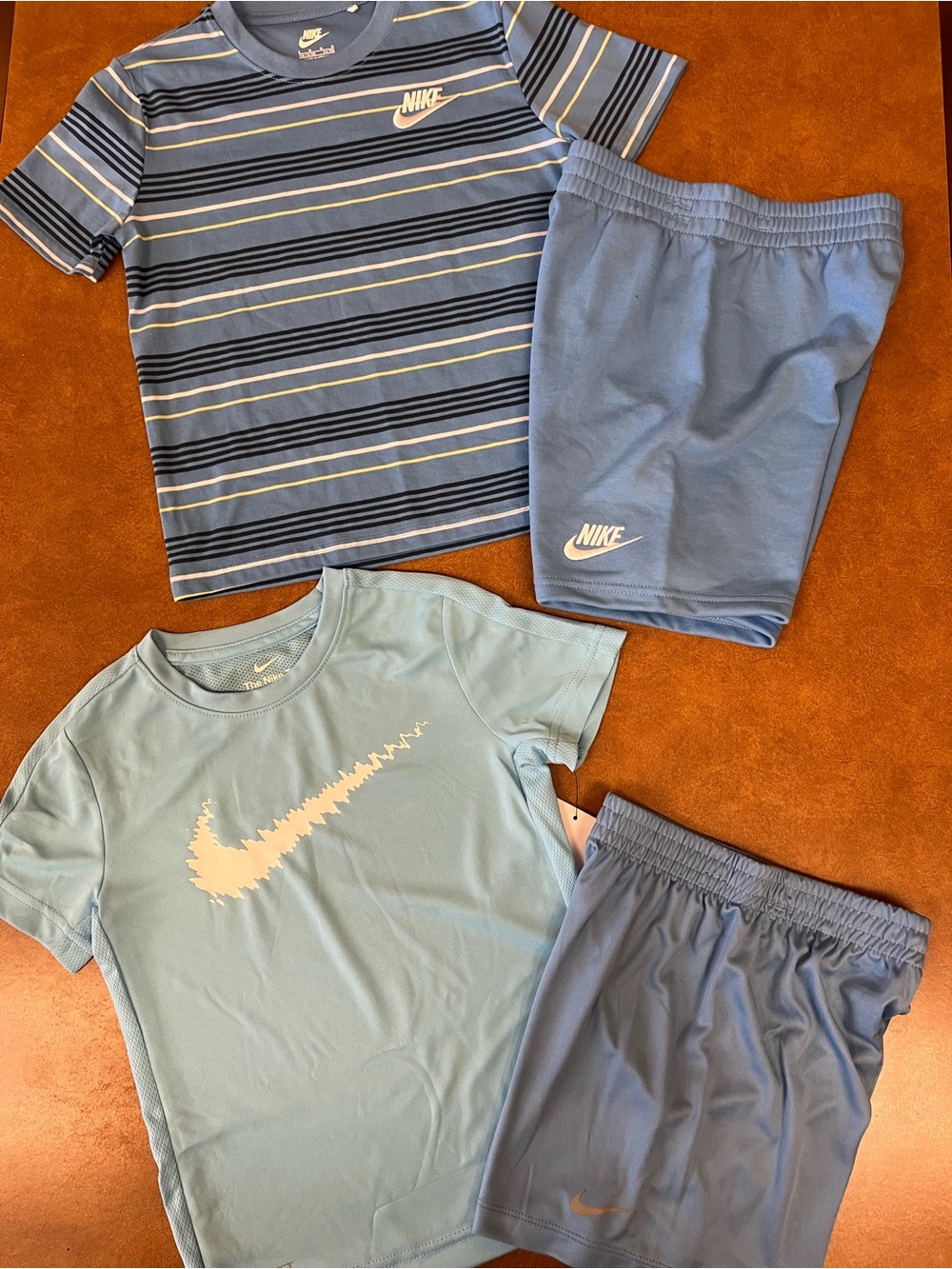 *BUNDLE* Boys Nike Tees & Shorts Size 6